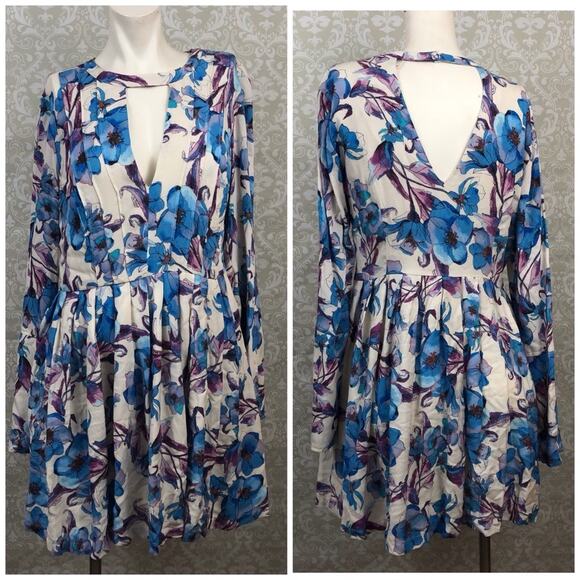 Free People 8 NWT Womens Blue White Floral Print Tegan Pleated Dress - Picture 2 of 7